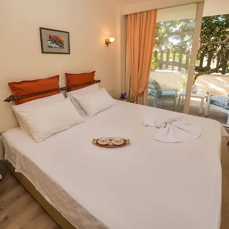 Otel Destina Çeşme