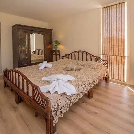 Destina Otel